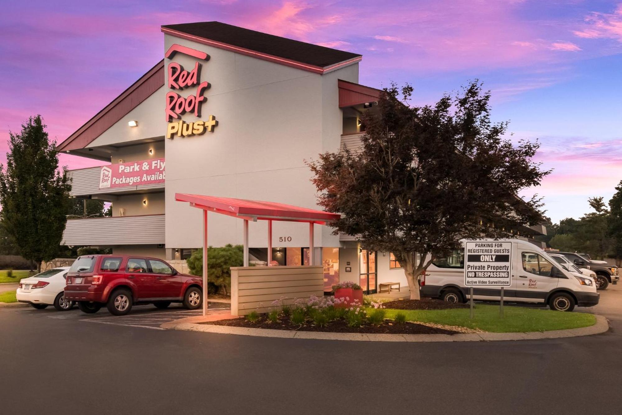 Red Roof Inn Plus+ Nashville Airport Екстер'єр фото