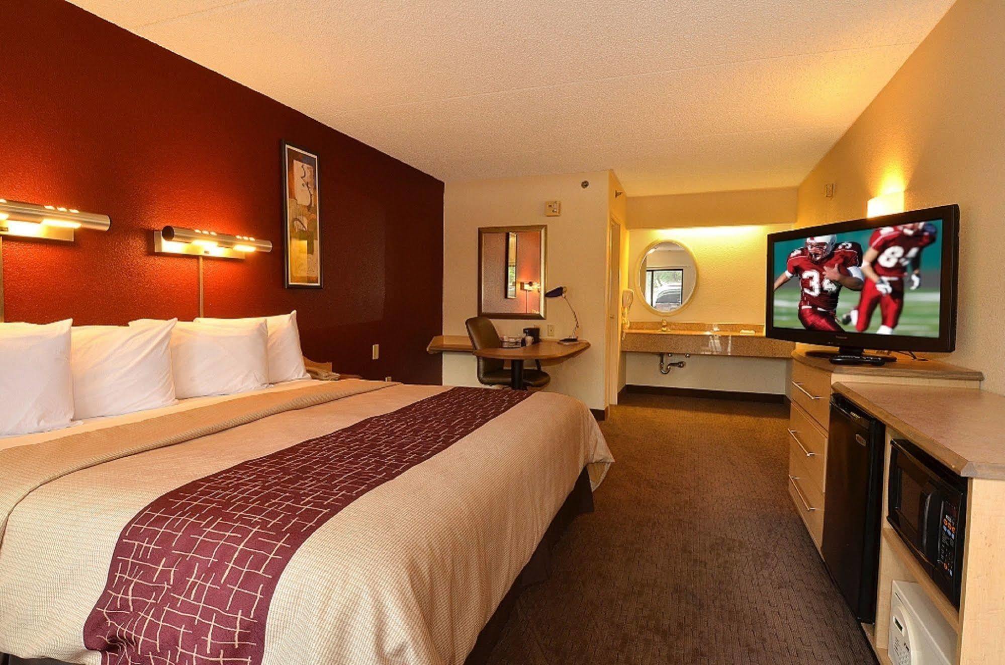 Red Roof Inn Plus+ Nashville Airport Екстер'єр фото