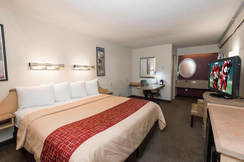 Red Roof Inn Plus+ Nashville Airport Екстер'єр фото
